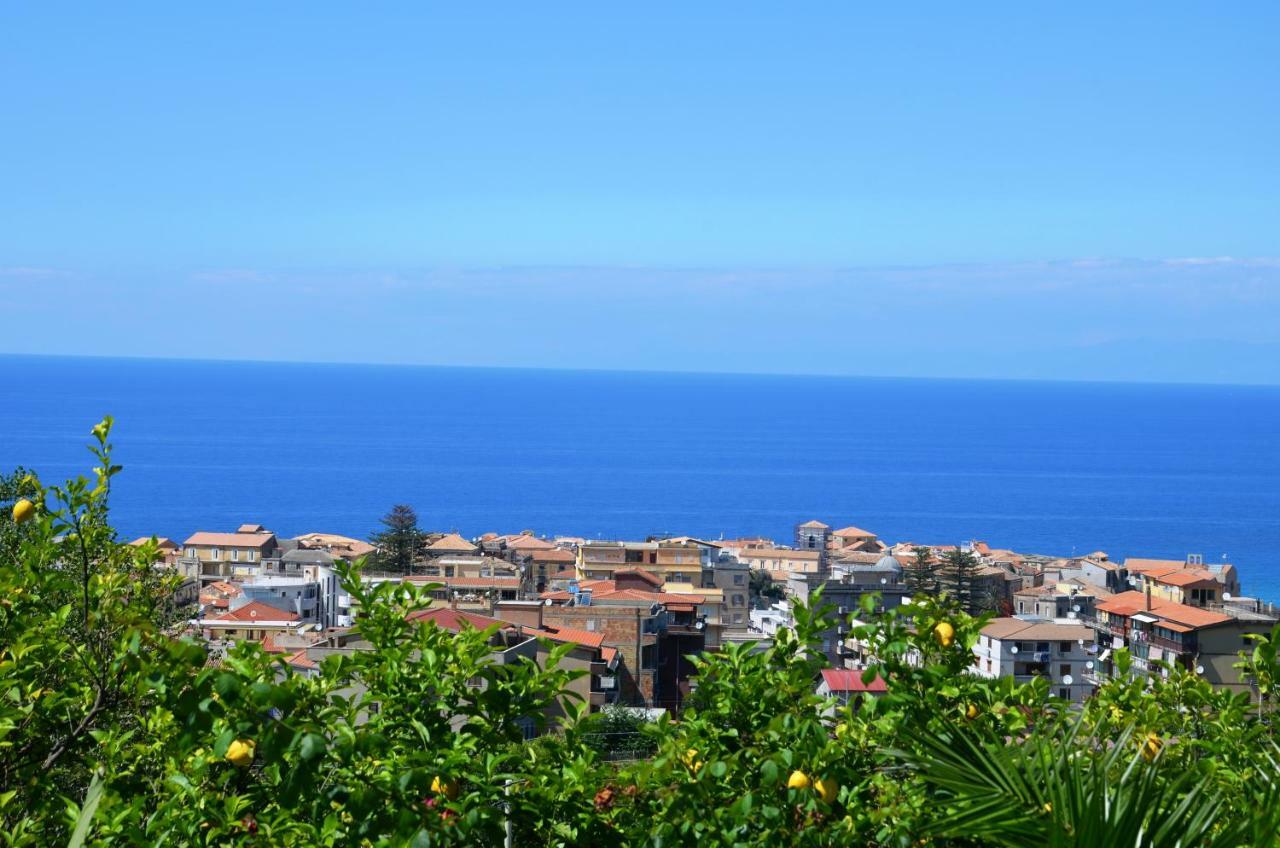 Appartamenti Borgo Panoramico N 5 Tropea Exterior photo